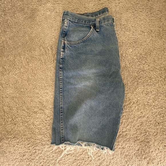 Jean shorts (jorts) - Picture 3 of 3